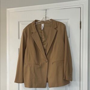 Women’s Tan Single-Button Blazer Jacket - Sleek Professional Coat